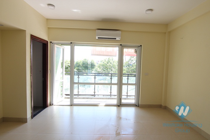 170 sqm office for rent in the heart of Tay Ho, Ha Noi